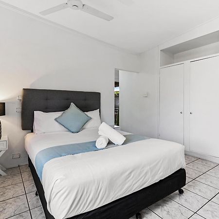 Hotel Tropiq Cairns Kültér fotó