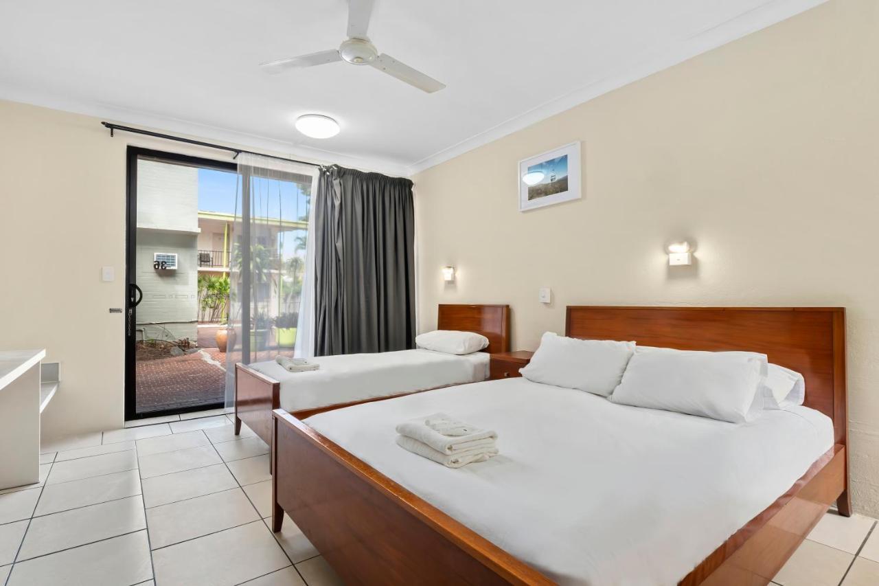 Hotel Tropiq Cairns Kültér fotó