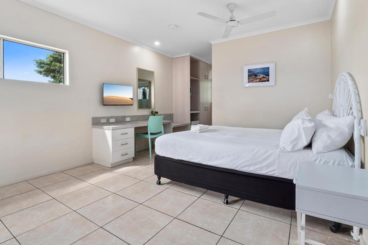 Hotel Tropiq Cairns Kültér fotó