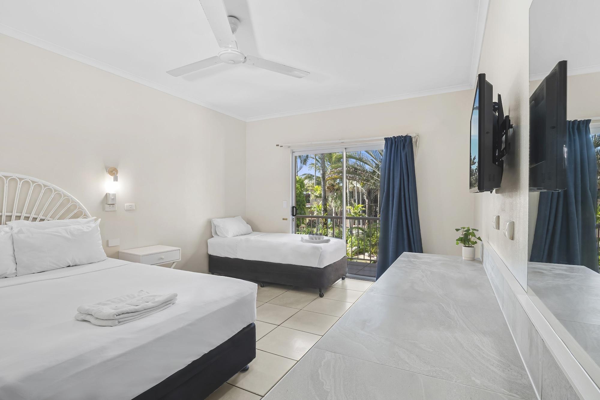 Hotel Tropiq Cairns Kültér fotó