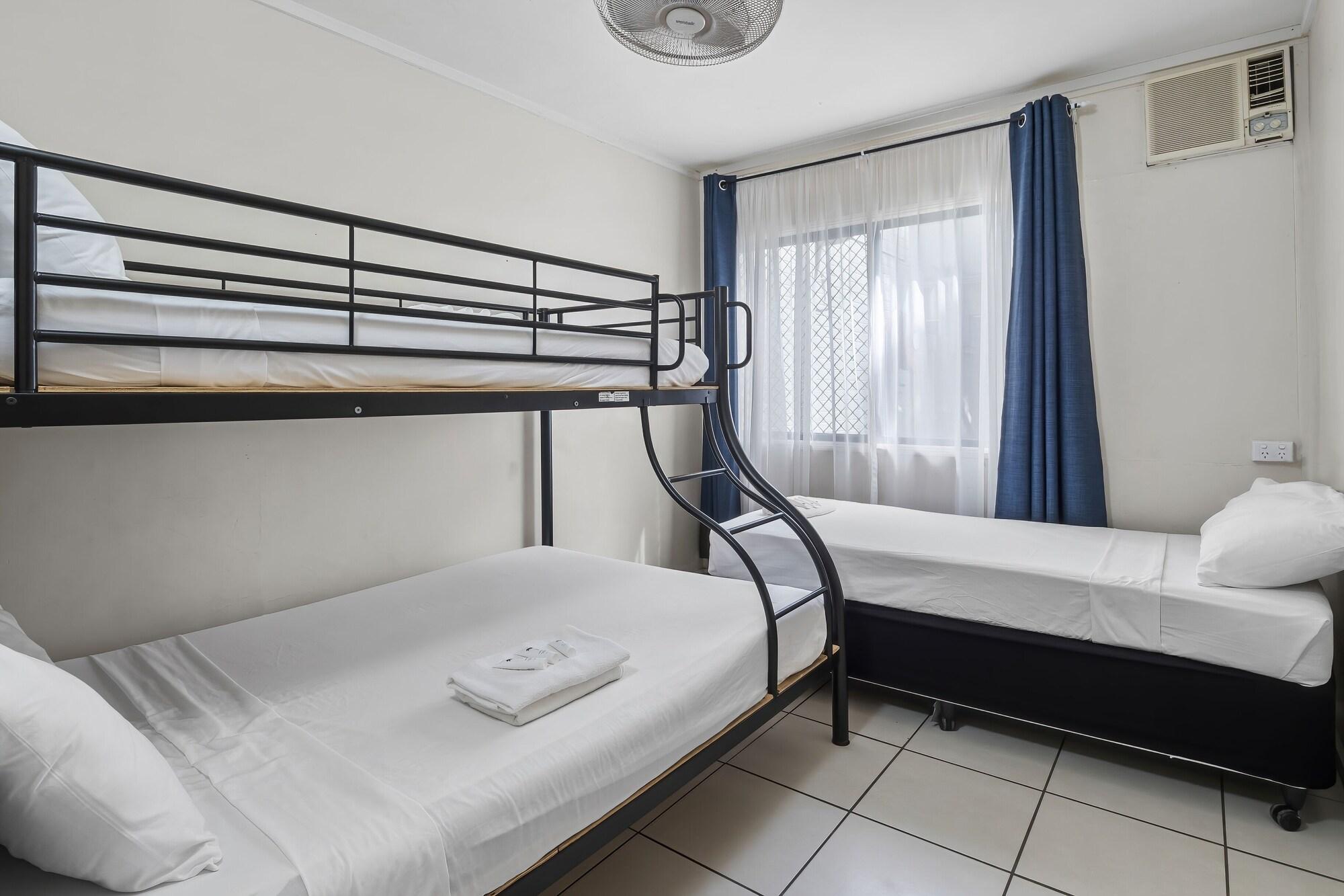 Hotel Tropiq Cairns Kültér fotó