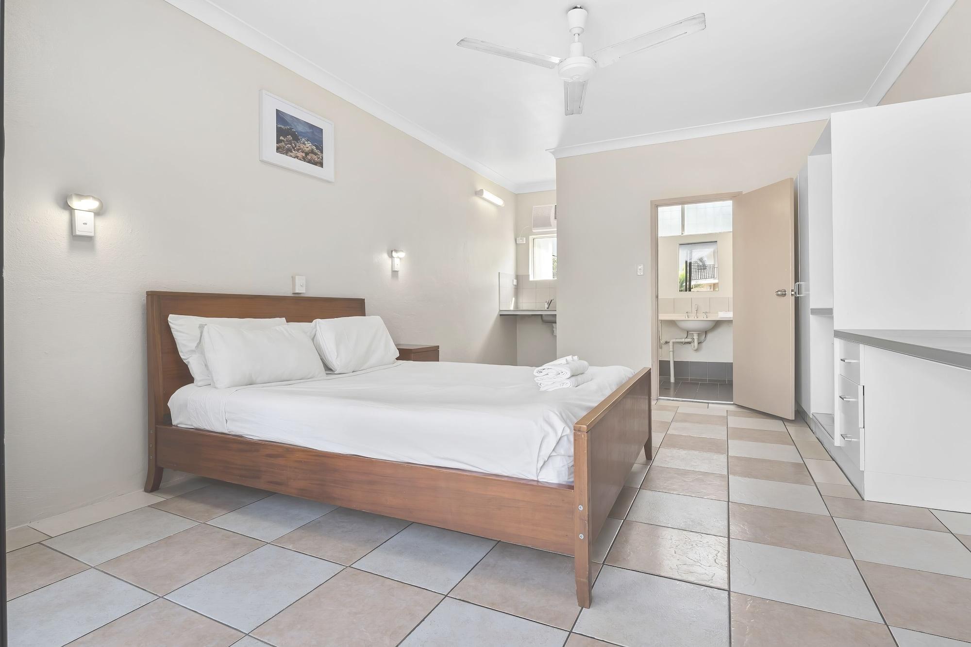 Hotel Tropiq Cairns Kültér fotó