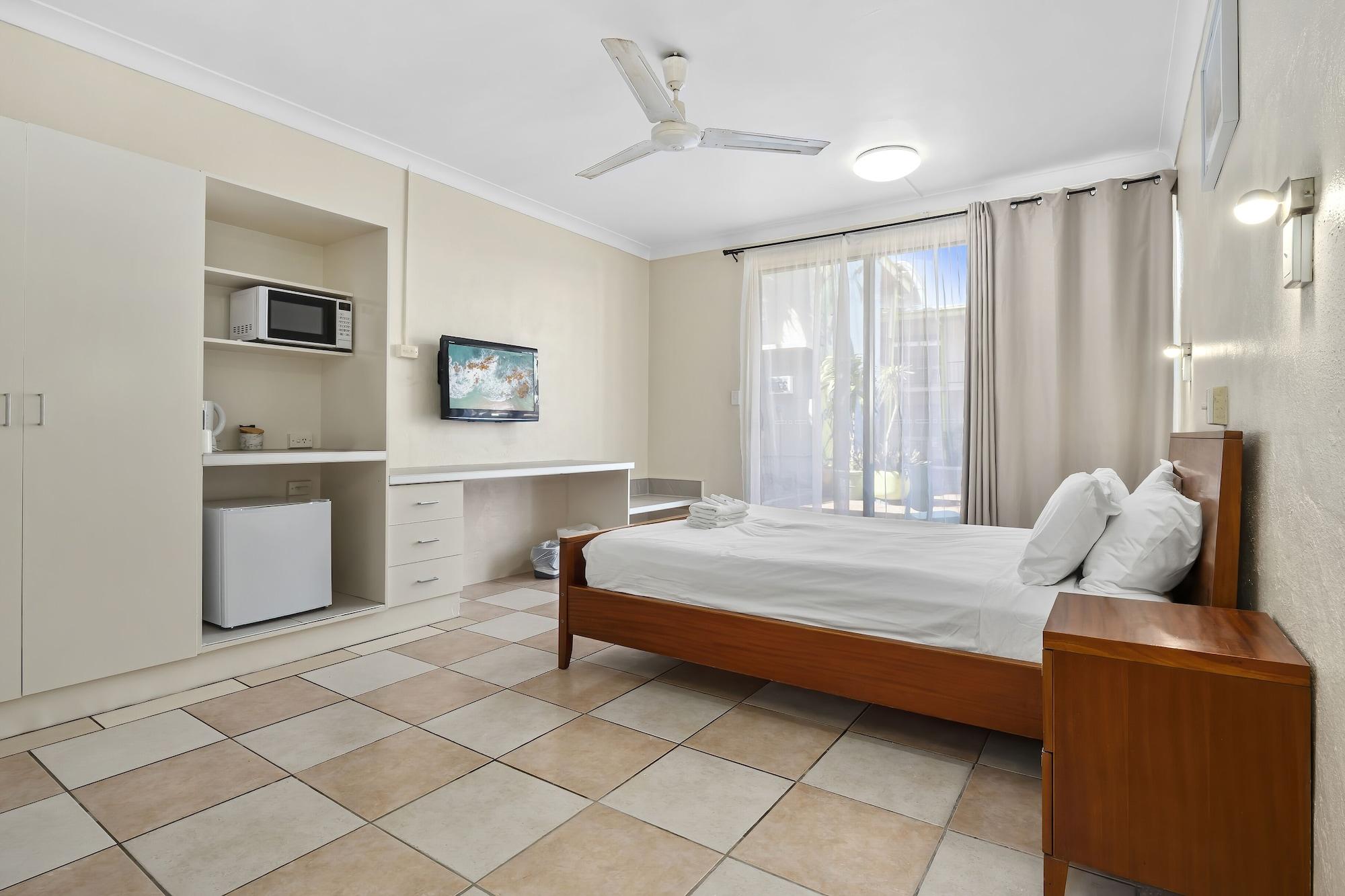 Hotel Tropiq Cairns Kültér fotó