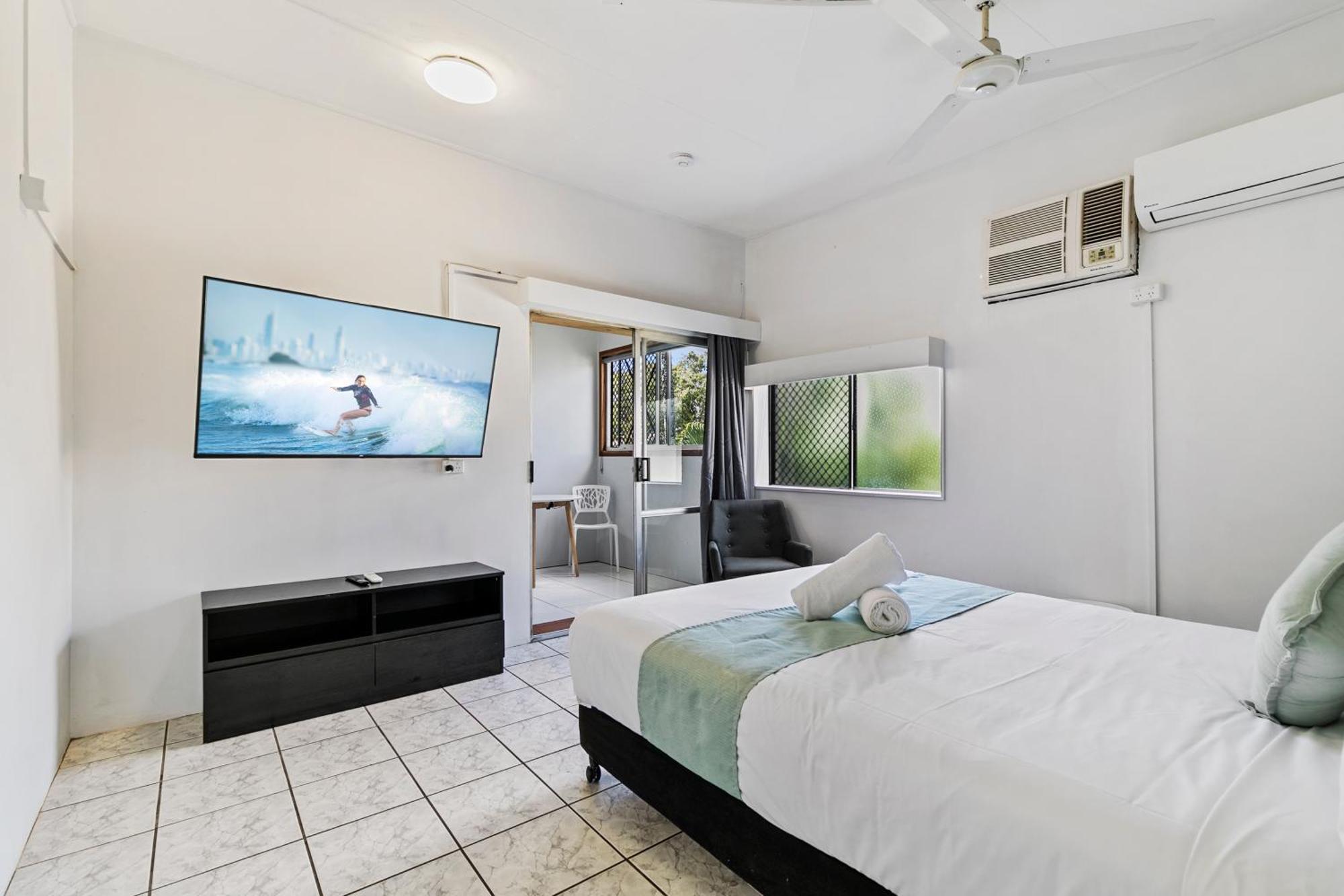 Hotel Tropiq Cairns Kültér fotó