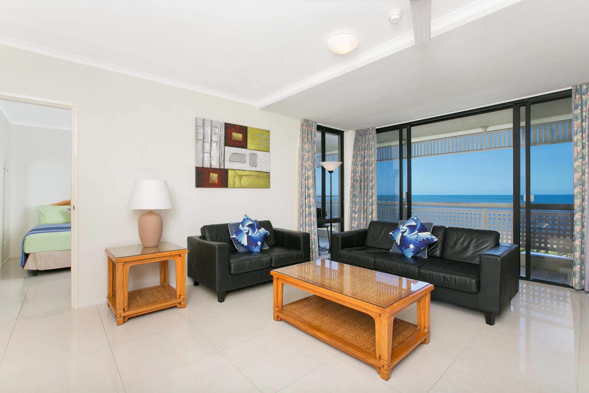 Hotel Tropiq Cairns Kültér fotó