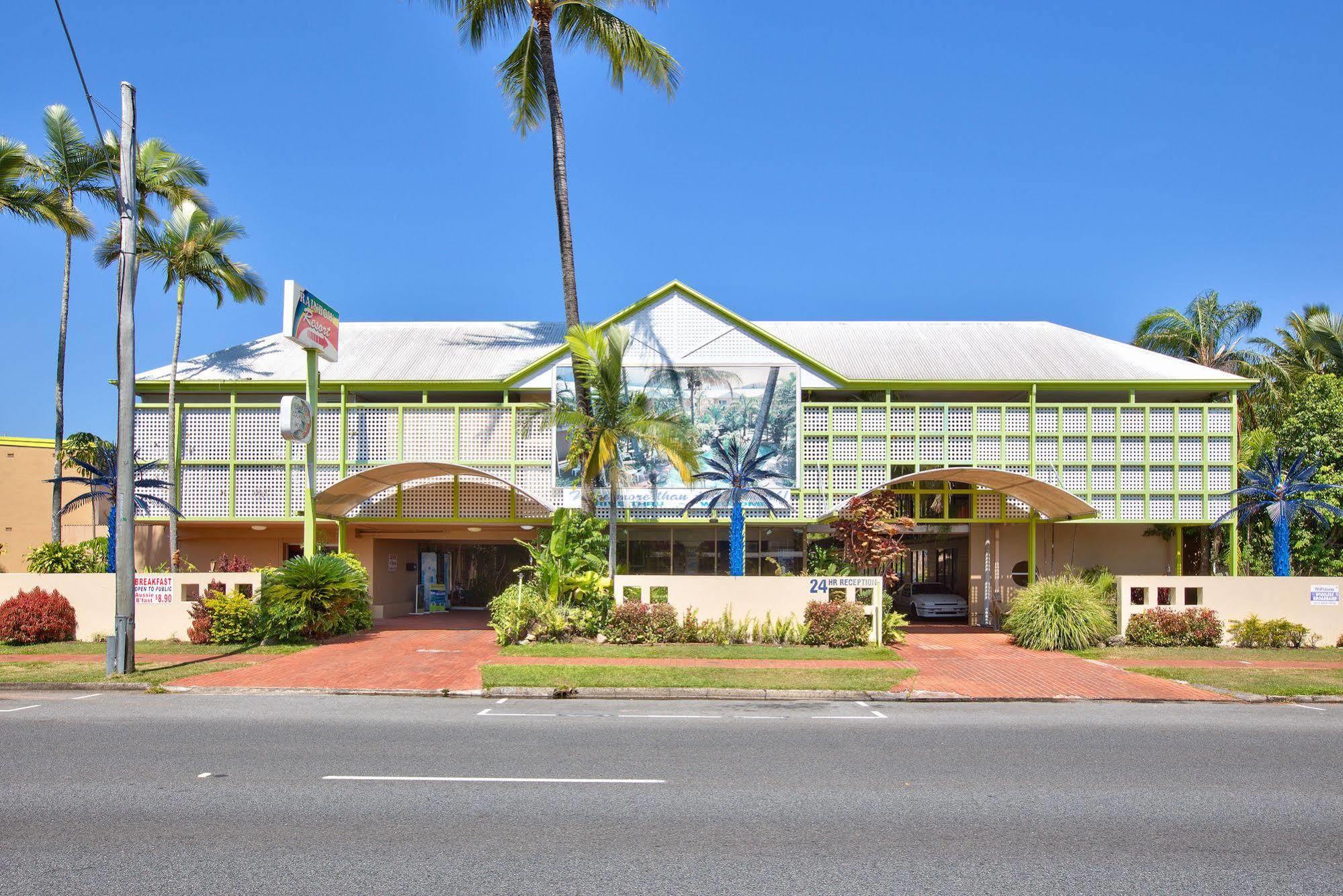 Hotel Tropiq Cairns Kültér fotó